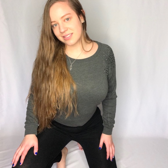 FOREVER 21 | Rhinestone Embellished Crewneck Sweatshirt Gray Size Small - Picture 12 of 15